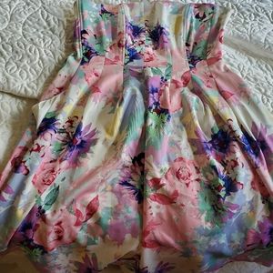 Floral mini dress